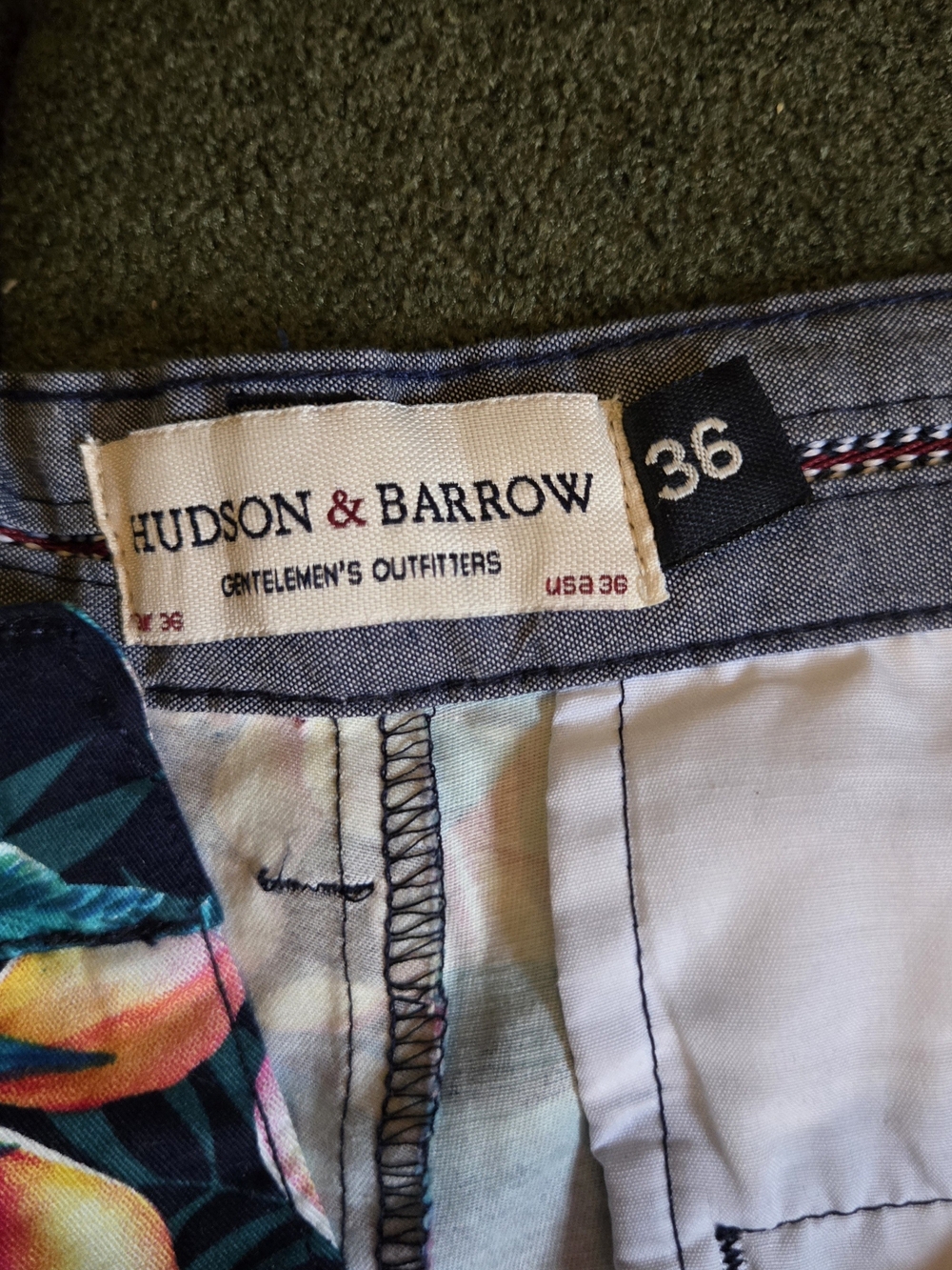 Hudson & Barrow Men’s Tropical Blue Shorts - 36